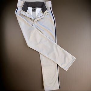 ⚾️Easton gray baseball pants YOUTH LARGE w/blue stripe.